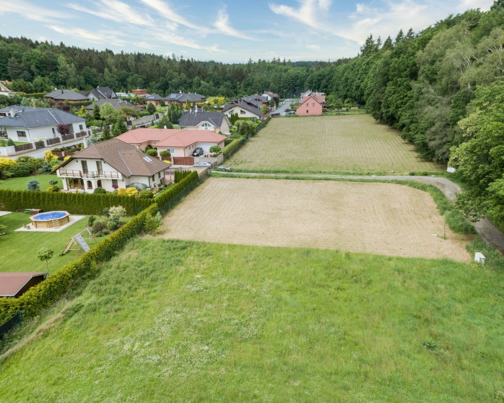 Pozemek k bydlení, 1035 m2, Louňovice - Praha východ